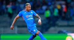 El defensa central Willer Ditta, quien milita en el Cruz Azul con Kevin Mier, fue convocado a la Selección Colombia en lugar del lesionado Yerry Mina. FOTO: Getty