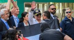 El presidente Gustavo Petro, en medio de la protesta pro Palestina por las calles de Nueva York, en donde pidió desobedecer las órdenes de Trump en Gaza. FOTO: Presidencia de la República