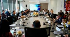 En el Ministerio del Trabajo, en Bogotá, se instaló la mesa de concertación que busca definir el salario mínimo para 2026. FOTO tomada de X