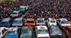 El contrato era para aprovechar cerca de 50.000 vehículos parqueados en los patios. FOTO Manuel Saldarriaga