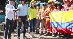 El gobernador de Antioquia, Andrés Julián Rendón, y el alcalde de Medellín, Federico Gutiérrez, presentaron este mes su rendición de cuentas de sus dos años de gobierno. FOTO MANUEL SALDARRIAGA