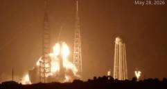 Un cohete de la empresa aeroespacial de Bezos explotó tras una “anomalía” durante una prueba en tierra en Florida, Estados Unidos. FOTO: Captura de video