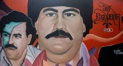Aspecto de uno de los murales del antiguo museo de Pablo Escobar en Medellín en 2023. FOTO: Carlos Velásquez