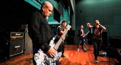 Las 70 bandas están divididas en siete categorías: punk, core, metal, rock, rap, ska y reggae, electrónica y alternativa. FOTO: Alcaldía de Medellín.