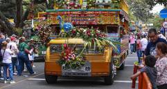 Este 1 de agosto será el Desfile Chivas y Flores, desde las 2:00 de la tarde por toda la Avenida Regional. FOTO Manuel Saldarriaga