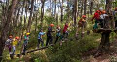 Durante 2024, más de 1.450 niños y niñas disfrutaron de sus vacaciones en los Parques Comfama, con experiencias llenas de magia, adrenalina y diversión. Imagen tomada en el Parque Comfama Arví. Foto: Cortesía. 