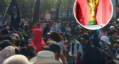 Mientras el gobierno de México pule los detalles para la gran fiesta del fútbol, los maestros de la CNTE preparan su propia alineación en las calles. FOTO: Coordinadora Nacional de Trabajadores de la Educación (CNTE) y Colprensa