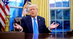 Los primeros 100 días del segundo mandato de Trump han estado marcados por reprender a mandatarios de otras naciones, amenazar jueces y entorpecer los mercados mundiales. Foto: Getty Images