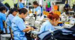 El salario mínimo de $2 millones rige de forma transitoria mientras el Consejo de Estado decide de fondo. FOTO EL COLOMBIANO. 