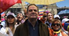 Vargas Lleras tuvo una larga carrera política. Tuvo cargos desde concejal de Bojayá (Cundinamarca) hasta vicepresidente durante el gobierno de Juan Manuel Santos. Foto: Colprensa