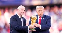 Gianni Infantino, presidente de la Fifa, y Donald Trump, mandatario de Estados Unidos que fue clave en el Mundial de 2026. FOTO GETTY 
