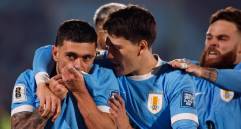 El futbolista Rodrigo Aguirre marcó el primer gol de Uruguay en el duelo ante los venezolanos. FOTO: GETTY