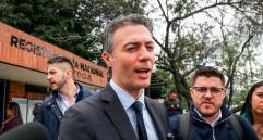 El exalcalde Daniel Quintero y nueve funcionarios de su administración son investigados dentro del escándalo de Aguas Vivas. FOTO: COLPRENSA