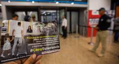 En el país, en ciudades como Medellín, las autoridades adelantan campañas para combatir la explotación sexual de niños, niñas y adolescentes. FOTO: Esneyder Gutiérrez Cardona.