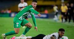 James Rodríguez durante su debut en El Campín de Bogotá. FOTO COLPRENSA