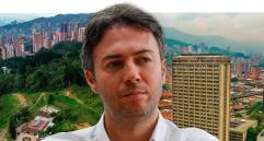 El exalcalde Daniel Quintero y otras diez personas fueron imputadas por el caso de Aguas Vivas. FOTO Camilo Suárez