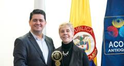 Rodolfo Correa recibió esta distinción presidente ejecutivo de Acopi. FOTO CORTESÍA. 