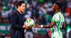 Diego Arias sería confirmado como entrenador de Atlético Nacional hasta diciembre. El club aún no se pronuncia. FOTO MANUEL SALDARRIAGA