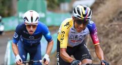 Egan Bernal estuvo en la fuga del día atento a los ataques para llegar en la punta de carrera. Foto: Getty Images