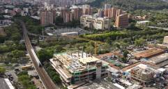 La Alcaldía ya había reportado en julio de 2026 un avance del 25 % en la construcción, por lo que el nuevo porcentaje anunciado representa un incremento de 11 puntos porcentuales en la ejecución de la obra. FOTO Alcaldía de Medellín. 
