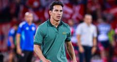 El técnico Diego Arias está en el ojo del huracán por las dos derrotas en el semestre de Atlético Nacional ante Millonarios, los hinchas piden que no siga. FOTO MANUEL SALDARRIAGA 