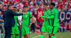 La credibilidad de Gandolfi frente a la hinchada no es buena y debe cambiar la percepción con buen fútbol y victorias. FOTO JUAN ANTONIO SÁNCHEZ