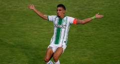 El futbolista antioqueño Daniel Muñoz jugó en Atlético Nacional entre 2019 y 2020. Fue uno de los capitanes del equipo durante el segundo paso del entrenador Juan Carlos Osorio. FOTO: Archivo Manuel Saldarriaga