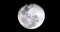 La Luna, Júpiter y varias constelaciones protagonizan algunos de los fenómenos astronómicos más visibles del cielo nocturno durante enero de 2026. FOTO Juan Antonio Sánchez