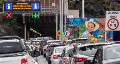 Ante congestión a la altura del túnel de Oriente, las autoridades recomiendan tomar la Variente a Palmas. Foto: Juan Antonio Sánchez