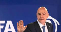 Gianni Infantino, presidente de la Fifa, lamentó las ofensas hacia Kyliam Mbappé por parte de la senadora paraguaya Celeste Amarilla. FOTO AFP
