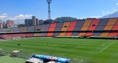La cancha del Atanasio Girardot se encuentra en perfecto estado para el clásico entre Nacional y DIM. FOTO CORTESÍA INDER