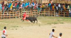Algunos municipios del Bajo Cauca y el Urabá antioqueño siguen realizando corralejas. FOTO: Archivo EL COLOMBIANO
