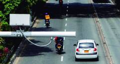 En total se instalaron 192 señales, se pintaron avisos de precaución en el pavimento y se ubicaron pasacalles en cada punto de fotodetección. FOTO: Julio César Herrera Echeverri.