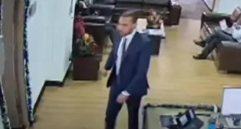 Jaime Ramírez Cobo visitó al entonces ministro de Hacienda, Ricardo Bonilla, en el marco de las gestiones del escándalo de la UNGRD. Así quedó registrado en videos. Foto: tomada de video