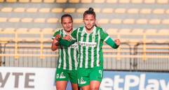 Manuela González celebra con Atlético Nacional uno de los 14 goles que ha marcado en la Liga Femenina. Este miércoles espera celebrar más tantos en el Atanasio Girardot en la semifinal. FOTO CORTESÍA ATLÉTICO NACIONAL 