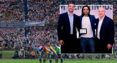 En la imagen principal se muestra el homenaje que se realizó hace 10 años. En la foto de detalle aparece Israel Bodziack (centro), junto a Samir Xaud (izquierda), presidente de la Confederación Brasileña de Fútbol, y Helio Cury (derecha), presidente de la Federación Paranaense de Fútbol. FOTOs eL cOLOMBIANO y cortesía 