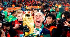 Pepe Reina fue campeón del Mundo con España. FOTO @PReina25