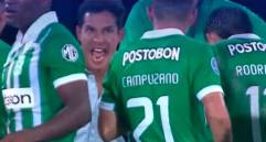 En las imágenes de televisión mostraron a Diego Arias desesperado pidiendo la atención de sus jugadores. FOTO PANTALLAZO TOMADO DE LA TRANSMISIÓN DE ESPN