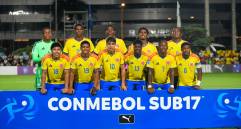 La Selección Colombia Sub 17 que se quedó con el título del Sudamericano disputado en Paraguay contó con seis jugadores de equipos paisas y cinco futbolistas nacidos en Antioquia. FOTO CORTESÍA FCF 