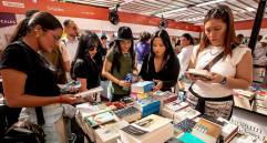 Los organizadores de la Fiesta del Libro esperan la visita de alrededor de medio millón de personas y la venta de alrededor de dos millones de dólares . FOTO el colombiano 