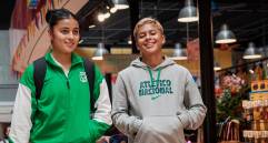 Liz Katherine Osorio y Maira Neira, titulares habituales de Atlético Nacional femeninno. FOTO CORTESÍA NACIONAL 