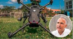 La idea con los drones y los equipos antidrones que pretende adquirir el general (r) Luis Eduardo Martínez (detalle), secretario de Seguridad de Antioquia, es reducir la ofensiva con estos elementos de las disidencias. FOTO JUAN ANTONIO SÁNCHEZ