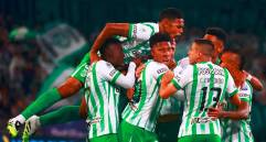 Este fue uno de los festejos de Nacional en el clásico. FOTO MANUEL SALDARRIAGA