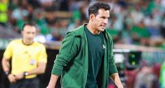 Tras la eliminación frente a Millonarios, la continuidad de Diego Arias como técnico de Nacional está siendo cuestionada. FOTO MANUEL SALDARRIAGA