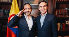 Abelardo de la Espriella, presidente electo de Colombia, y Federico Gutiérrez, alcalde de Medellín. FOTO Alcaldía de Medellín.