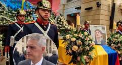 El gobernador de Antioquia, Andrés Julián Rendón, participó de las honras fúnebres que se rindieron al senador y precandidato presidencial Miguel Uribe. FOTOS: Colprensa y Cortesía