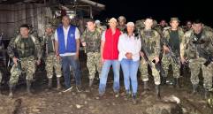 Los 18 soldados de la Brigada 15 fueron liberados en la noche del 22 de diciembre tras permanecer 36 horas retenidos en un resguardo indígena de Carmen de Atrato, Chocó. FOTO: Cortesía Séptima División del Ejército Nacional