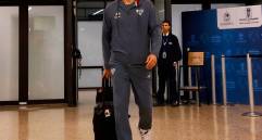 El técnico de Sao Paulo, Hernán Crespo, tras su arribo al aeropuerto de Rionegro. FOTO SAO PAULO