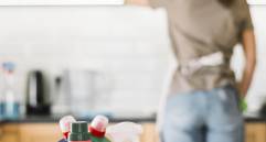 En tiempos de inflación moderada y presupuestos ajustados, los productos de aseo —desde detergentes y suavizantes hasta lavaplatos, blanqueadores, limpiadores multiusos, aromatizantes y productos para pisos— siguen siendo esenciales en la canasta familiar. FOTO: Cortesía Kantar.