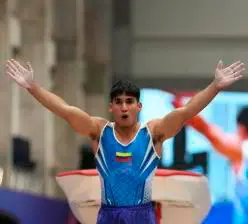 Keynher Camilo Vera Carrascal, otro alumno destacado de Jairo Ruiz, el mismo formador de Jossimar Calvo y del medallista olímpico Ángel Barajas. FOTO comité olímpico colombiano